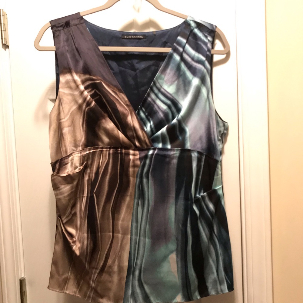 Versatile colors can be paired with many options .